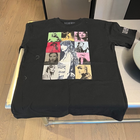 Taylor Swift Eras T-Shirt - Picture 1 of 1